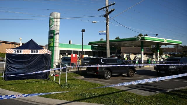 'Targeted' fatal stabbing outside servo sparks manhunt