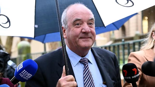 MP jailed for misleading kickback probe, then bailed