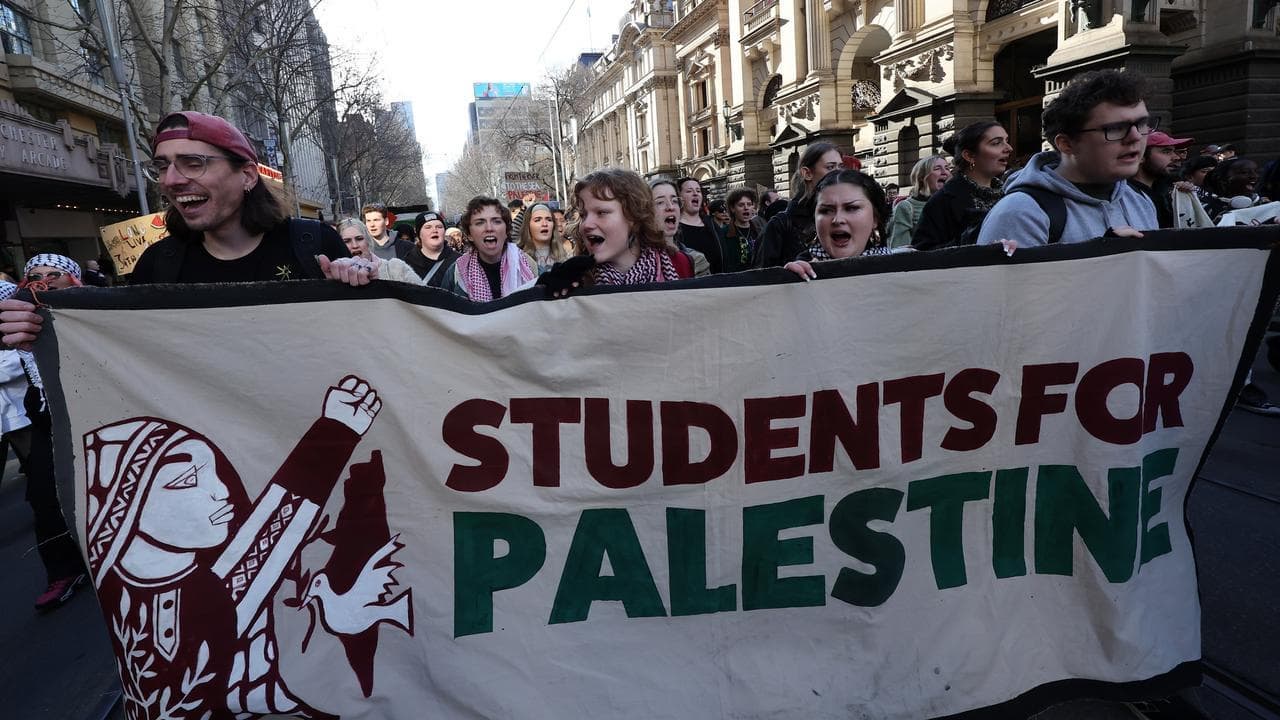 Uni students demand action against Israel