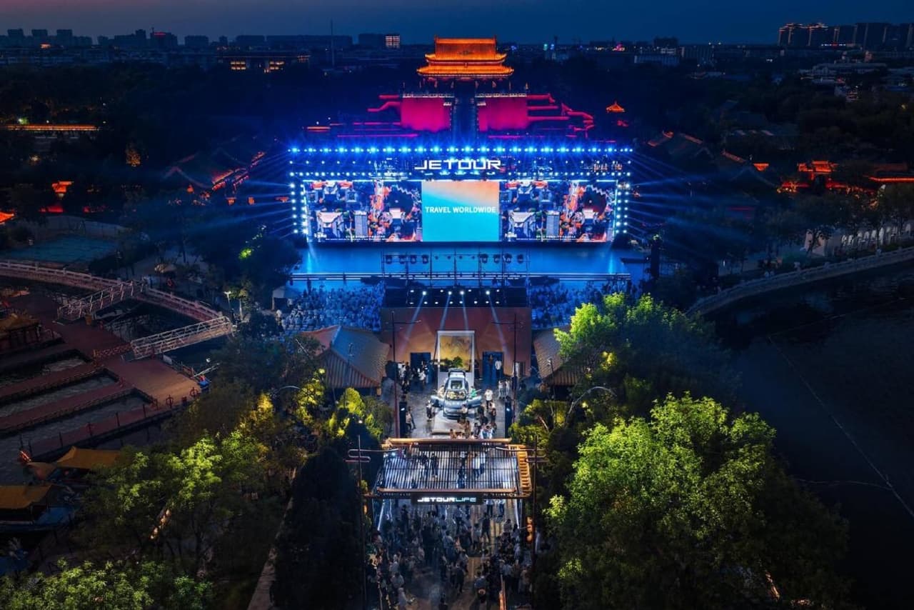 JETOUR Kicks Off 8th Global Fan Festival: Global Charity in Action, Co-Creating the Future with Users