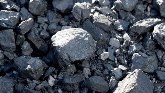 Coal prices weigh on Whitehaven as profit slides