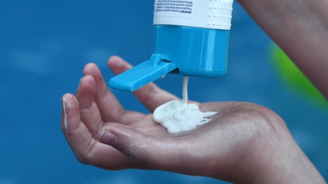 Aussie sunscreen product rubbed out after testing fail