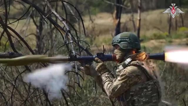 Putin setting a 'trap' by demanding Ukraine concessions