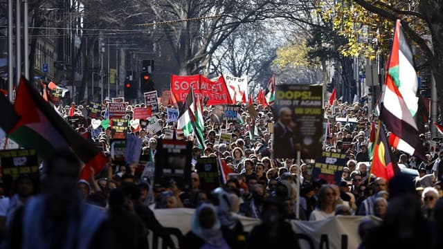 Massive turnout for Gaza expected despite bridge ban
