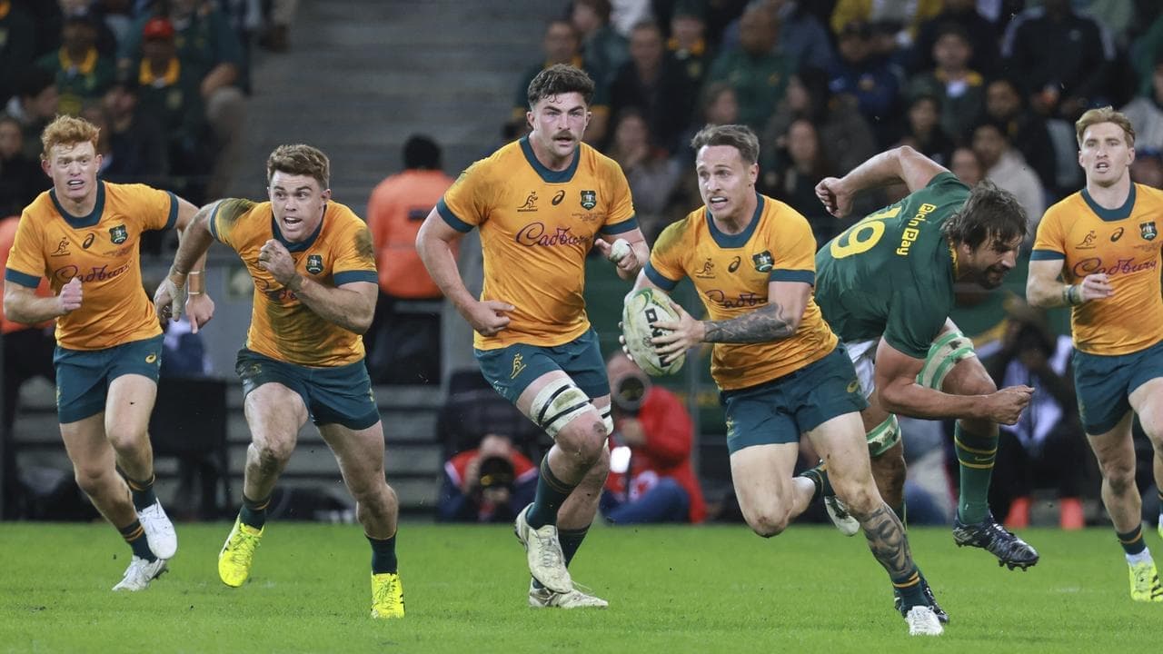 Brave Wallabies miss late chances in heartbreaking loss