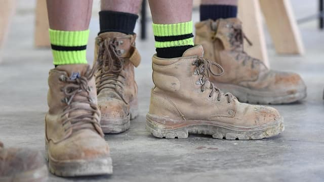 Australians urged to ditch snobby attitude to trades