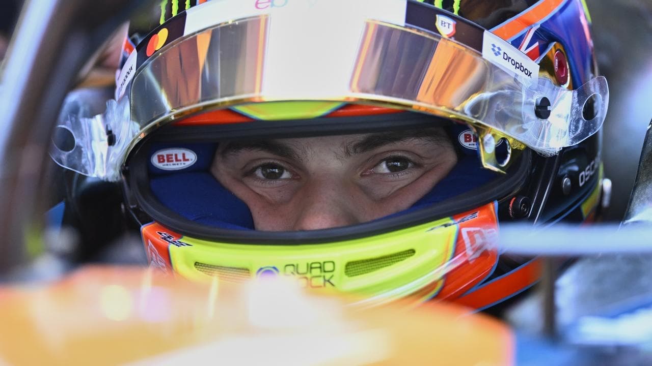 Eyes on the prize: advantage Oscar as F1 duel resumes