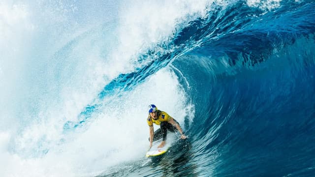 'Spanner in the works': surf star researching new venue