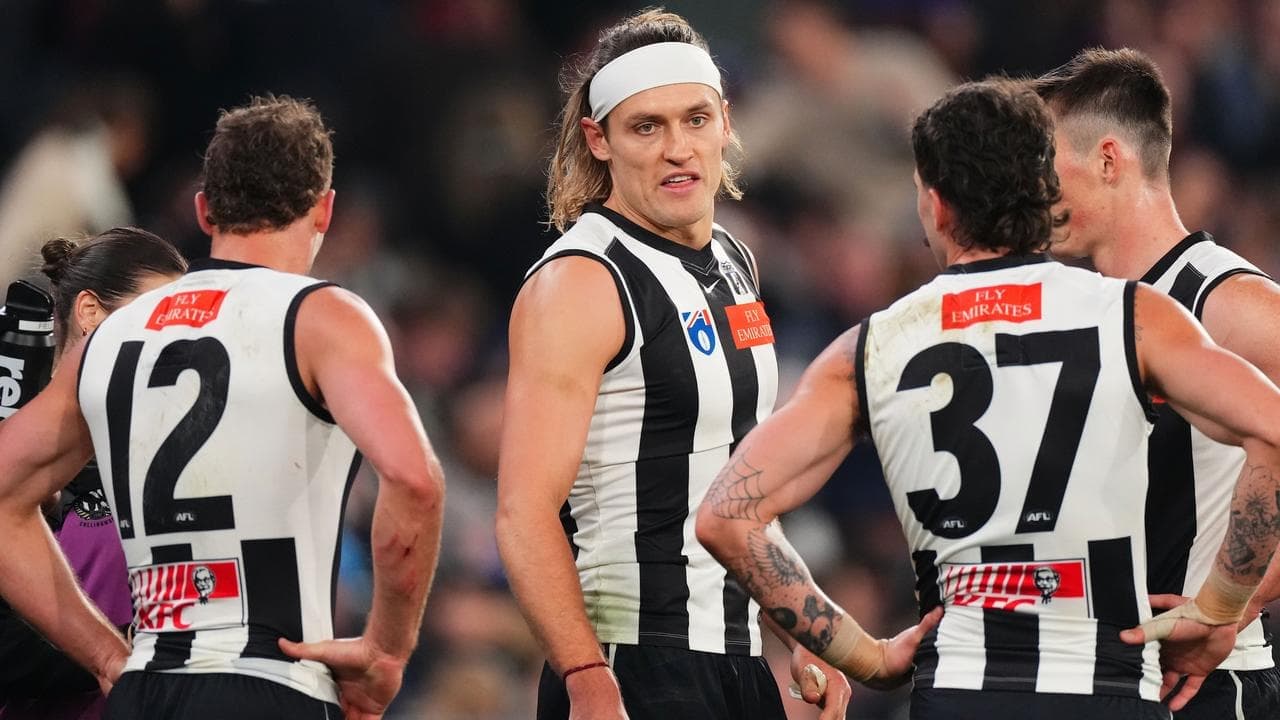Pies won't look back in AFL flag pursuit