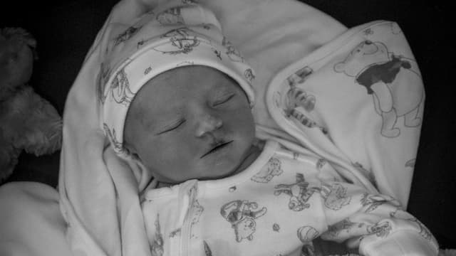 Baby's heart issue missed at ultrasound, coroner hears