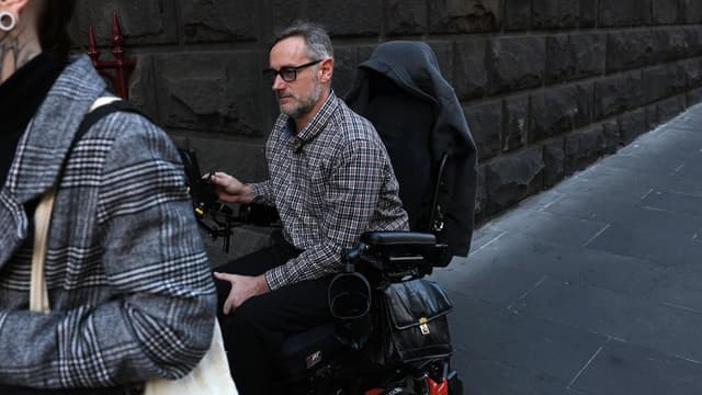 Jury unable to reach verdict for accused murderer