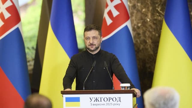 Thousands of security guarantee troops needed: Ukraine