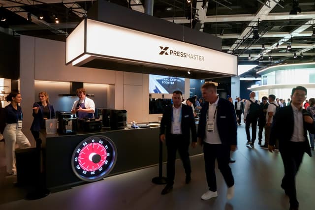 Midea XPRESS MASTER Kitchen Revolutionizes Cooking Routines at IFA 2025