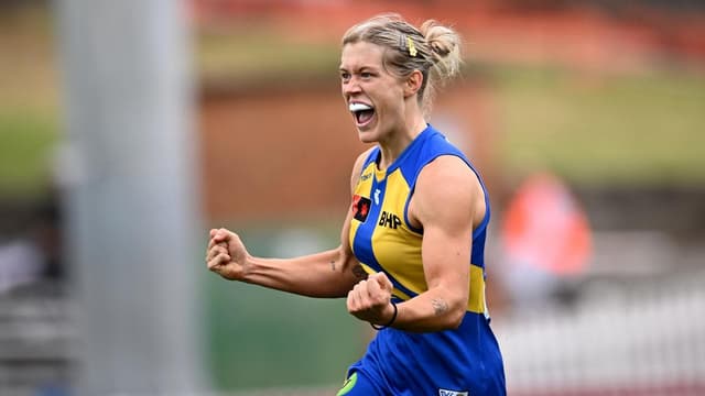 Life's a breeze as Daisy's Eagles down Port