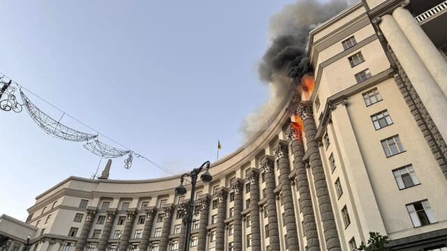 Ukraine suffers biggest air attack of war