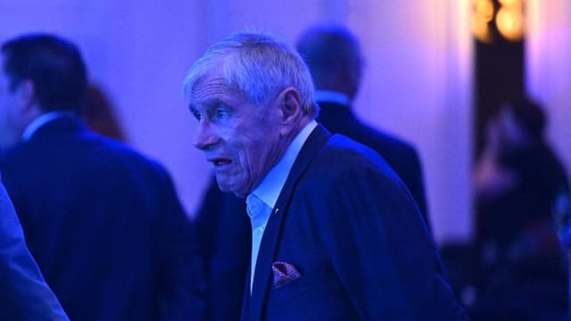 Billionaire's $13.5m bill after Roberts-Smith's loss