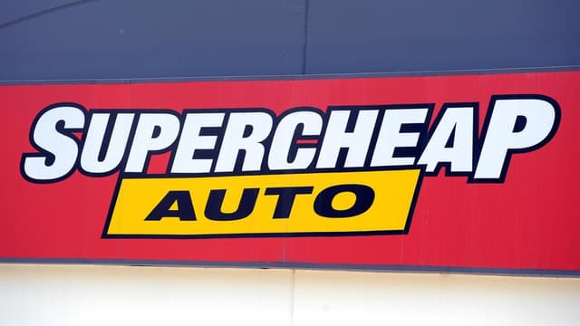 Super Retail chief fired over workplace relationship