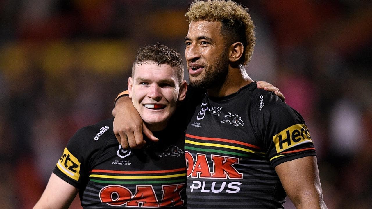 Size mismatch no worry as Martin hunts Kikau scalp