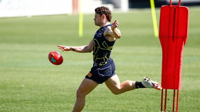 Neale trains as Lion's grand-final return gathers pace