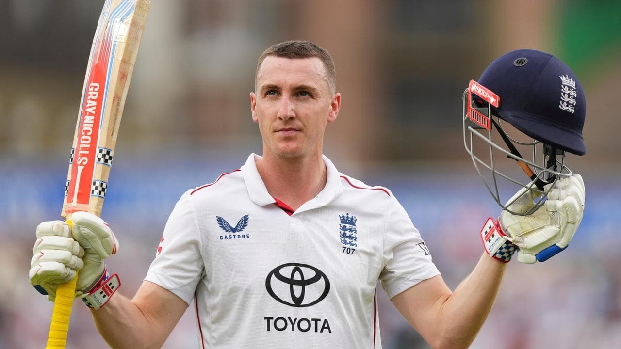 England make shock Ashes squad pick as Brook promoted