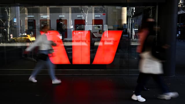 Big bank is cutting 200 teller, personal banking roles