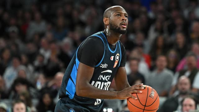 Doyle sparks 'significant' United blitz in NBL thumping