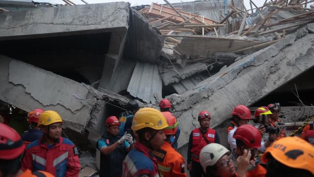 Three dead after Indonesian school building collapses