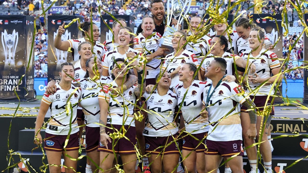 Broncos beat Roosters to claim NRLW premiership