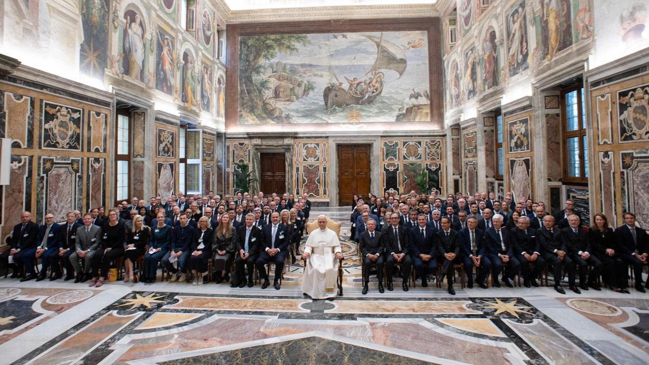 Australian media hear Pope hail newswire 'public good'