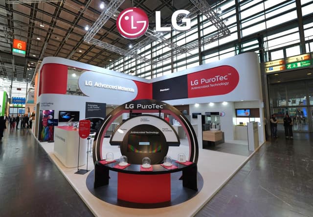 LG SHOWCASES PUROTEC™ ANTIMICROBIAL MATERIAL AT K SHOW IN GERMANY