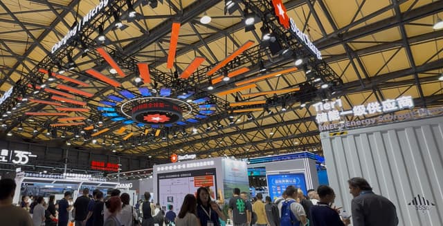 StarCharge Presented Microgrid Energy and Charging Solutions at SNEC Shanghai 2025