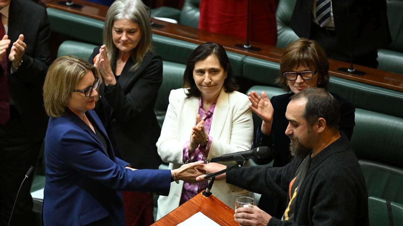 Treaty on election ballot as opposition vow 'tear down'