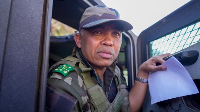 Colonel sworn in as Madagascar president after coup