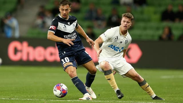 Mata debuts as Victory teammate shines in Auckland draw