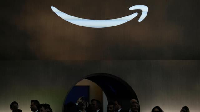 Websites, apps down in Amazon cloud unit outage