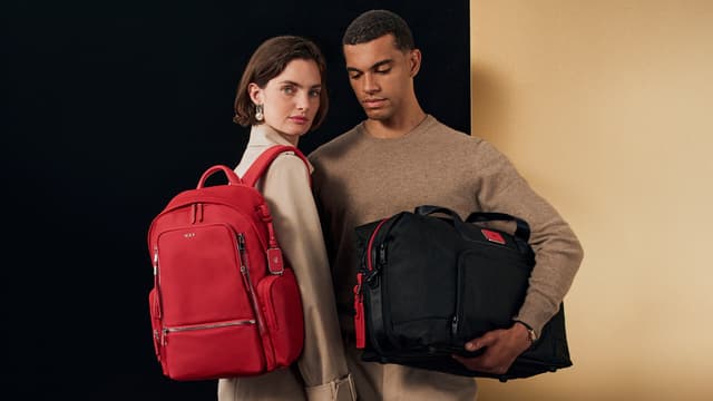 TUMI INVITES YOU TO "GIFT JOY" THIS HOLIDAY SEASON