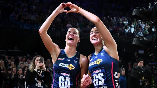 Sparkling Diamonds duo feast on fast feedback