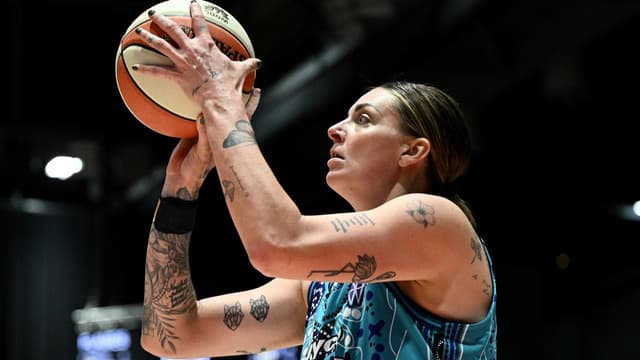 George double-double helps Flyers snatch win in Sydney