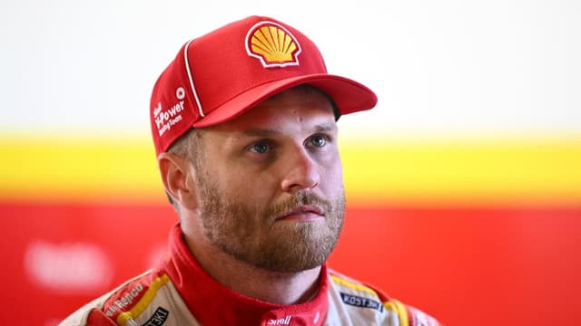 Photographers injured after huge Supercars crash