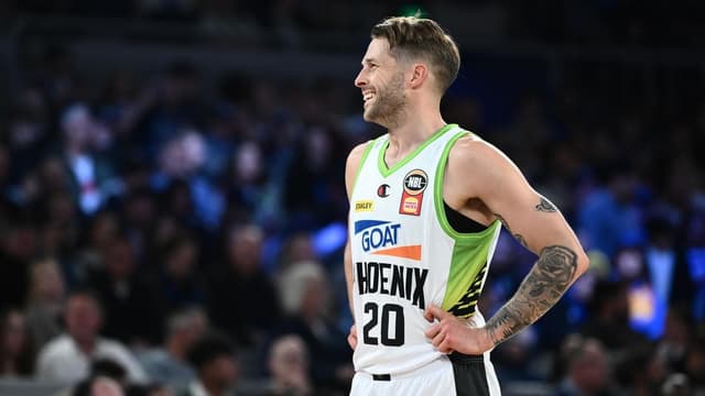 Sobey leads the way as Phoenix smother beaten Bullets