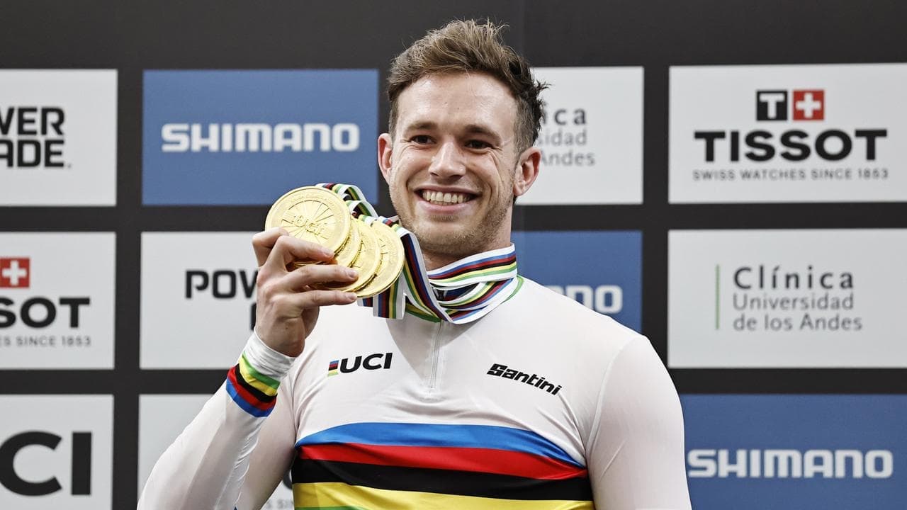 Dutch master sweeps at track worlds, bronze for Hoffman