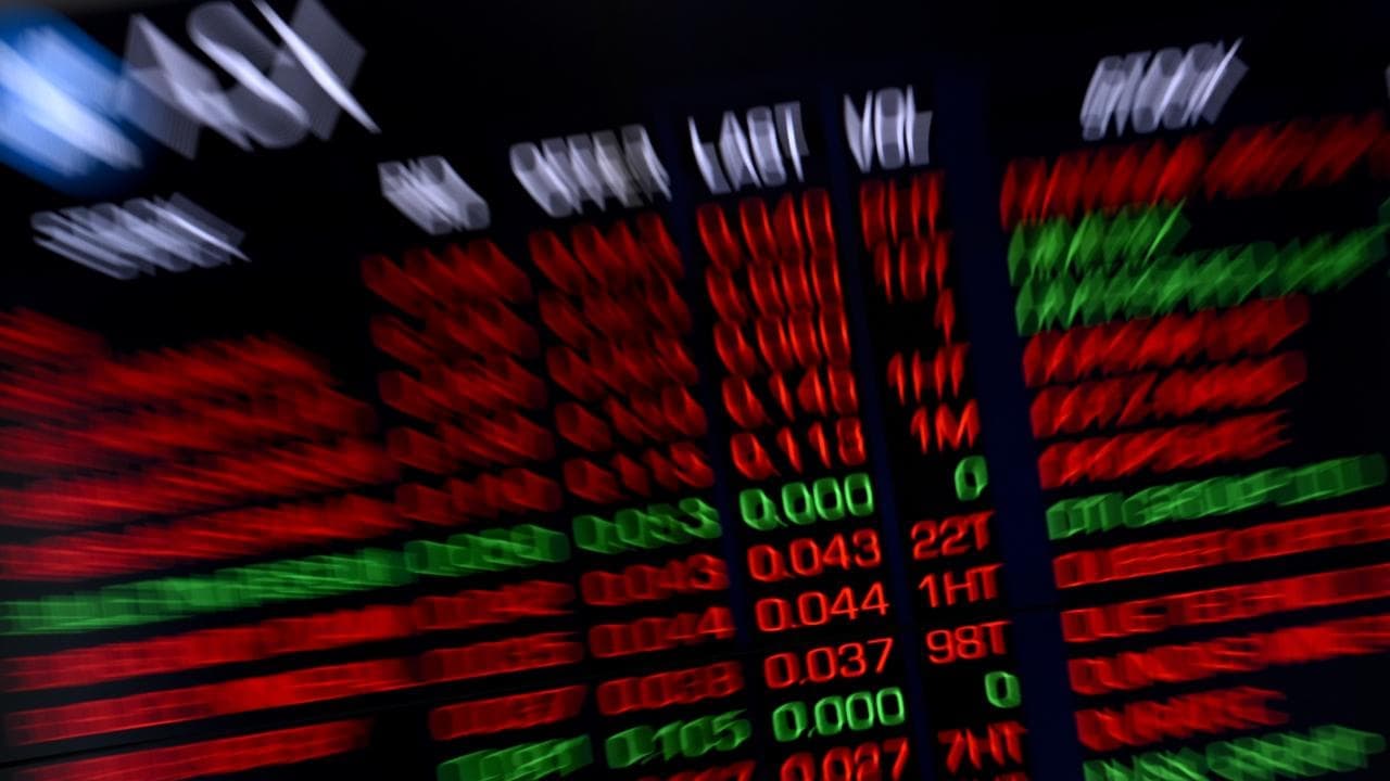 Aussie shares dip as inflation rains on rate cut parade