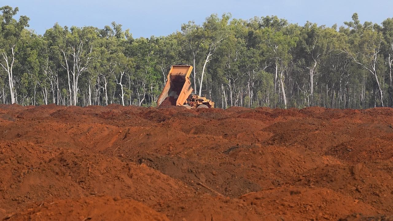 Greens prepare to tear environment reforms 'to shreds'