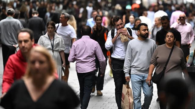 Economy heads for first major test since RBA rate hold