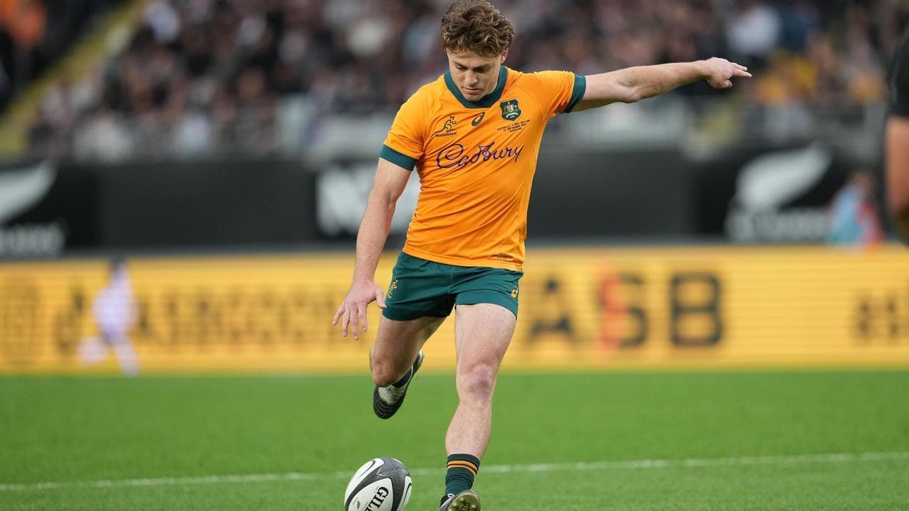 'Older head': Wallabies back O'Connor to spark revival