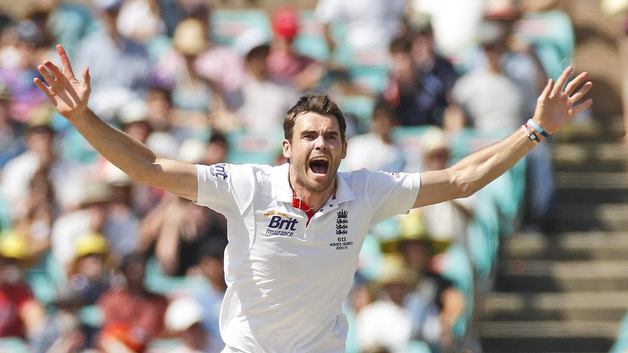Jimmy Anderson pins Aussies as Ashes favourites