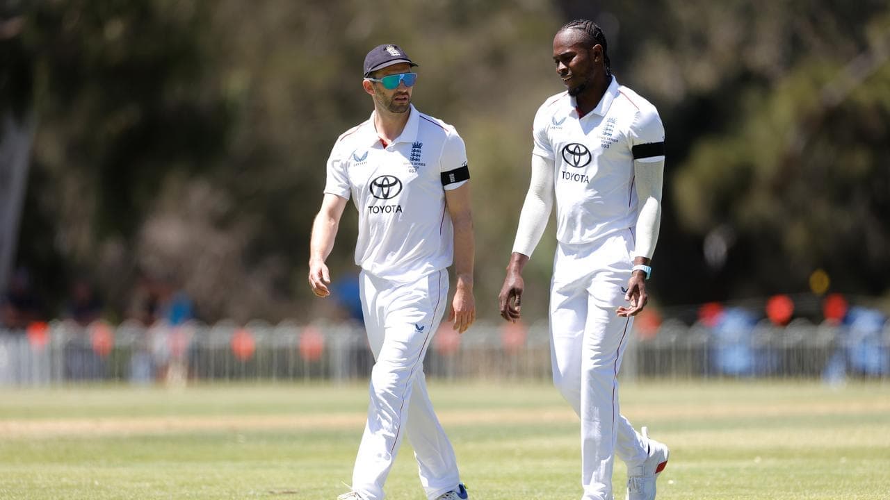 England names speedsters for first Ashes Test