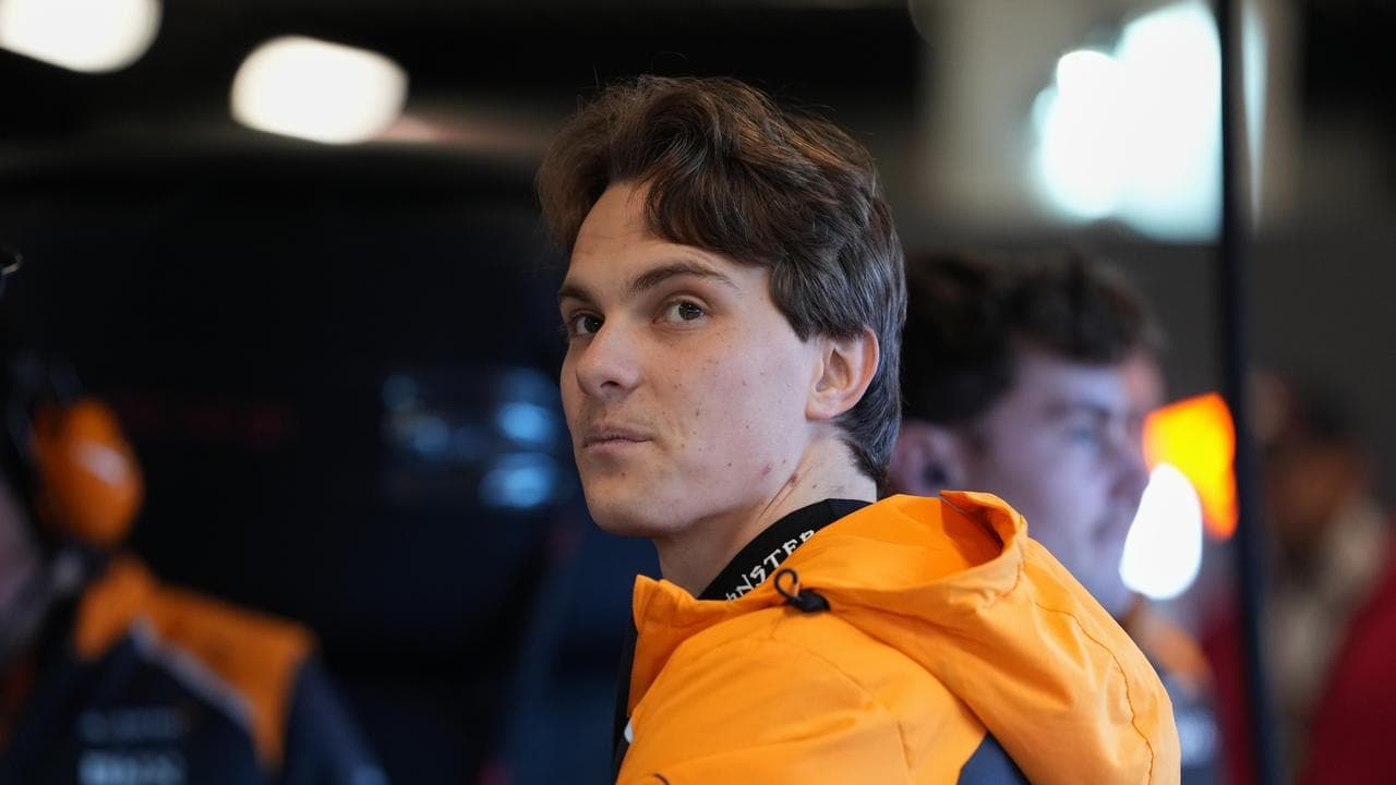 Piastri battle just to end as runner-up after Vegas woe