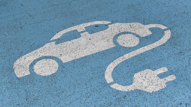 Aussie rare earths darling talking to world governments