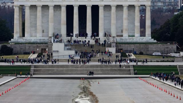 US stops processing visas for Afghan allies